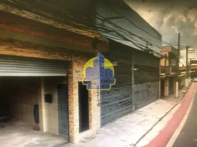 Galpão / Barracão com 275m², para alugar, no bairro Bussocaba em Osasco