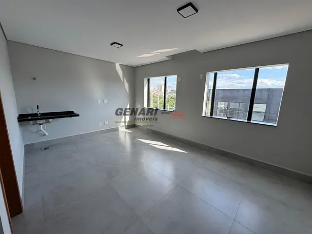 Galpão / Barracão com 500m², à venda, no bairro Jardim Monte Verde em Indaiatuba