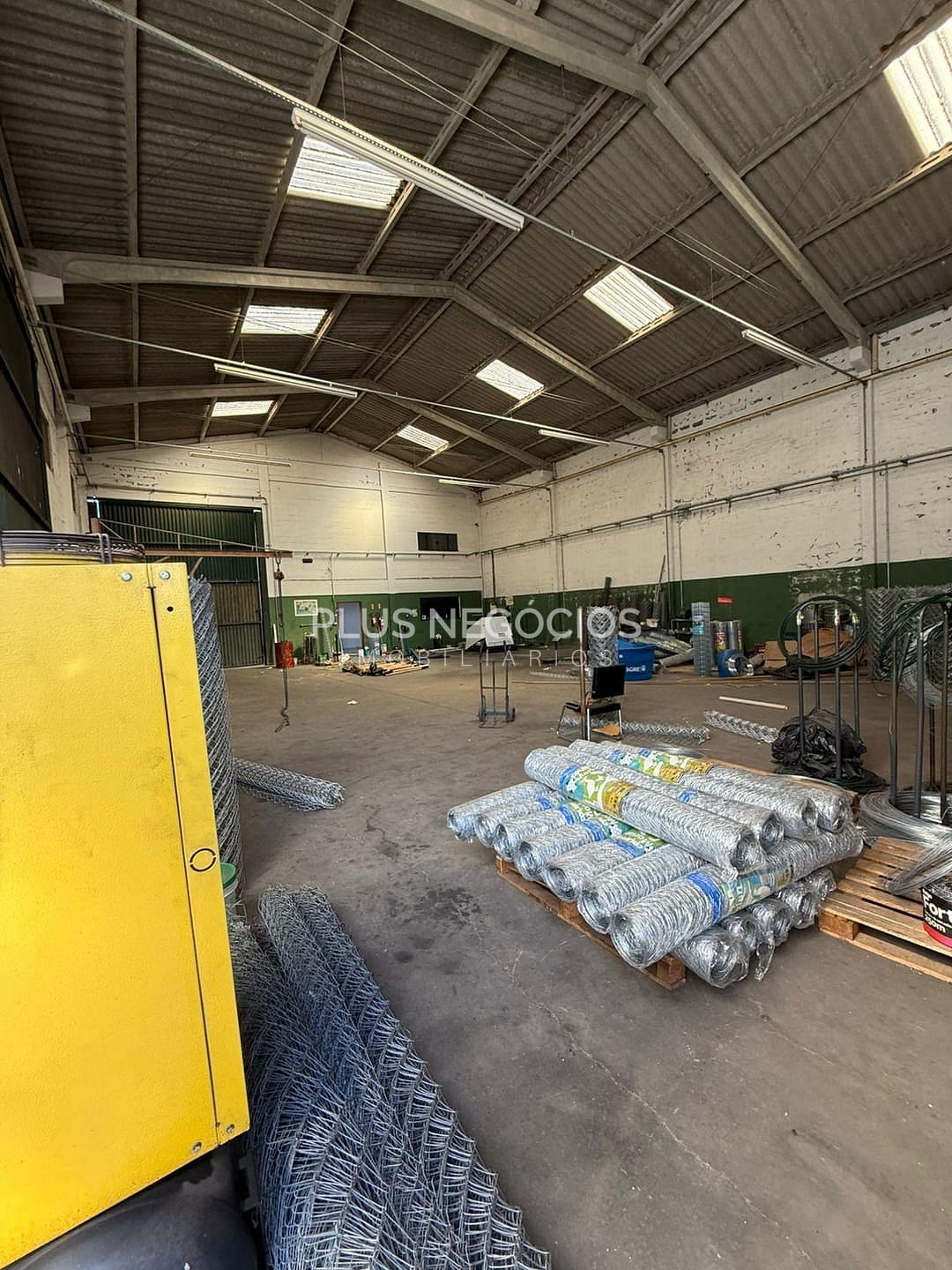 Depósito-Galpão, 1000 m² - Foto 2