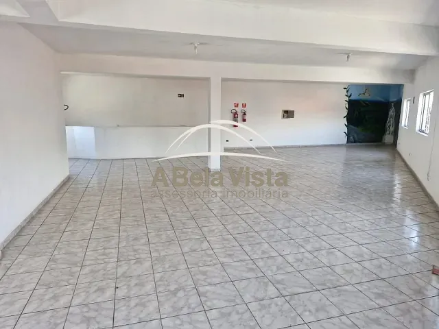 Galpão / Barracão para alugar, no bairro km 18 em Osasco