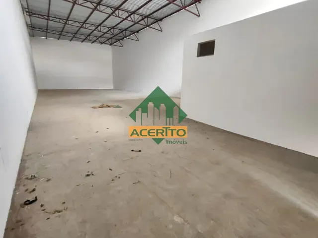 Galpão / Barracão com 250m², para alugar, no bairro Vila Nova em Araçatuba