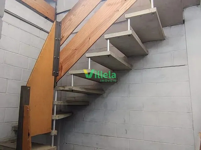 Galpão / Barracão com 1525m², para alugar, no bairro Quinta da Boa Vista em São Paulo
