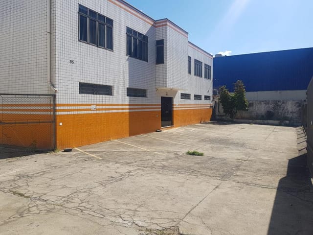 Galpão / Barracão com 1750m², para alugar, no bairro Empresarial Mirante de Cajamar (Polvilho) em Cajamar