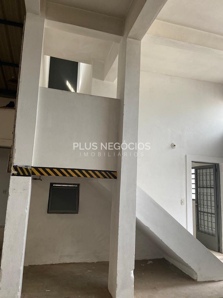 Depósito-Galpão, 300 m² - Foto 4