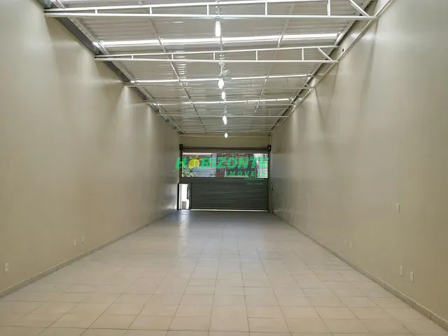 Galpão / Barracão com 200m², à venda ou para alugar, no bairro Jardim São Judas Tadeu em São José dos Campos