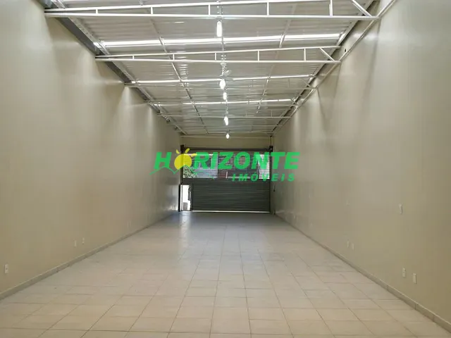 Galpão / Barracão com 200m², à venda ou para alugar, no bairro Jardim São Judas Tadeu em São José dos Campos