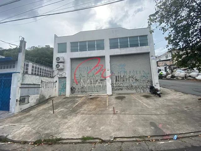 Galpão / Barracão com 354m², para alugar, no bairro Vila Sonia em São Paulo