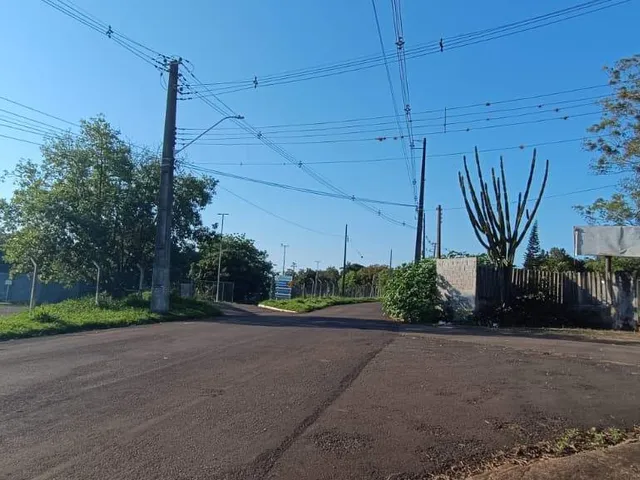 Galpão / Barracão com 8000m², para alugar, no bairro Parque Maracanã em Cambé