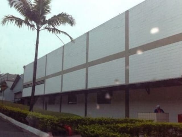 Galpão / Barracão com 22000m², à venda ou para alugar, no bairro Jardim Itaquiti em Barueri
