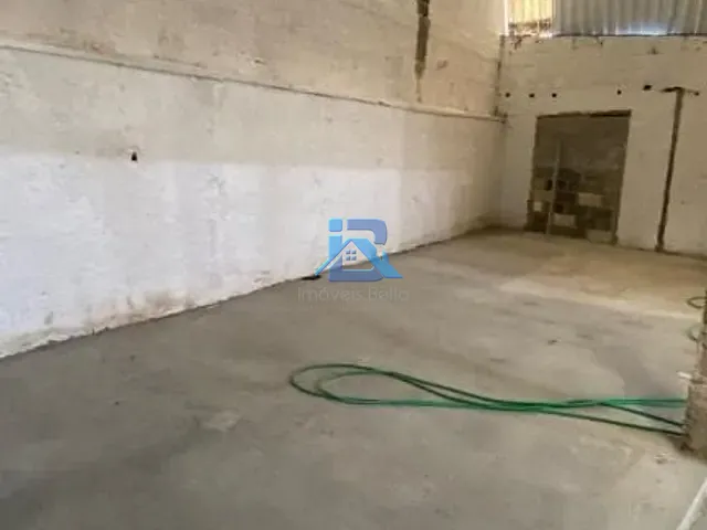 Galpão / Barracão com 500m², para alugar, no bairro Jardim da Luz em Itatiba