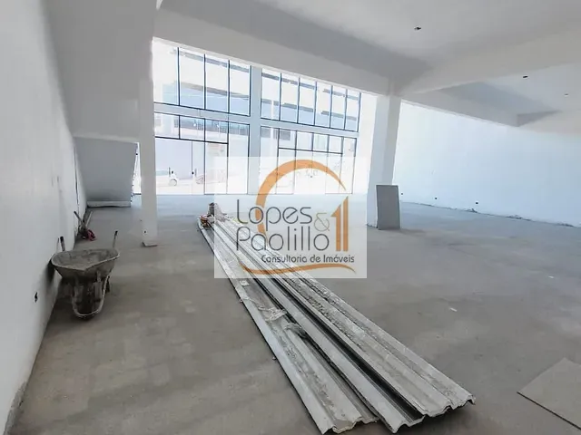 Galpão / Barracão com 500m², para alugar, no bairro Jardim Jaraguá em Atibaia