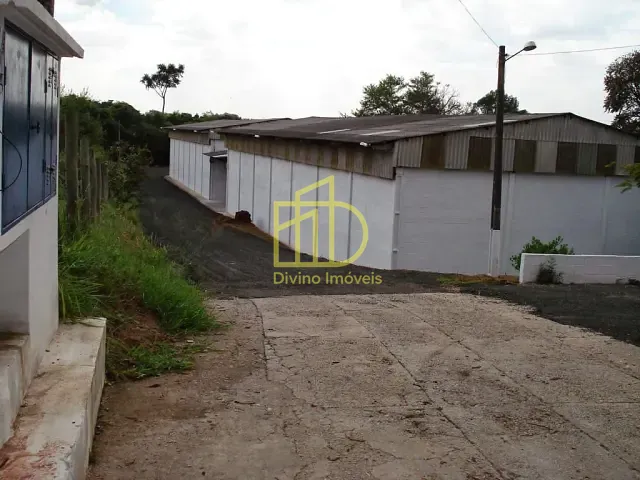 Galpão / Barracão com 5500m², para alugar, no bairro Cajuru do Sul em Sorocaba
