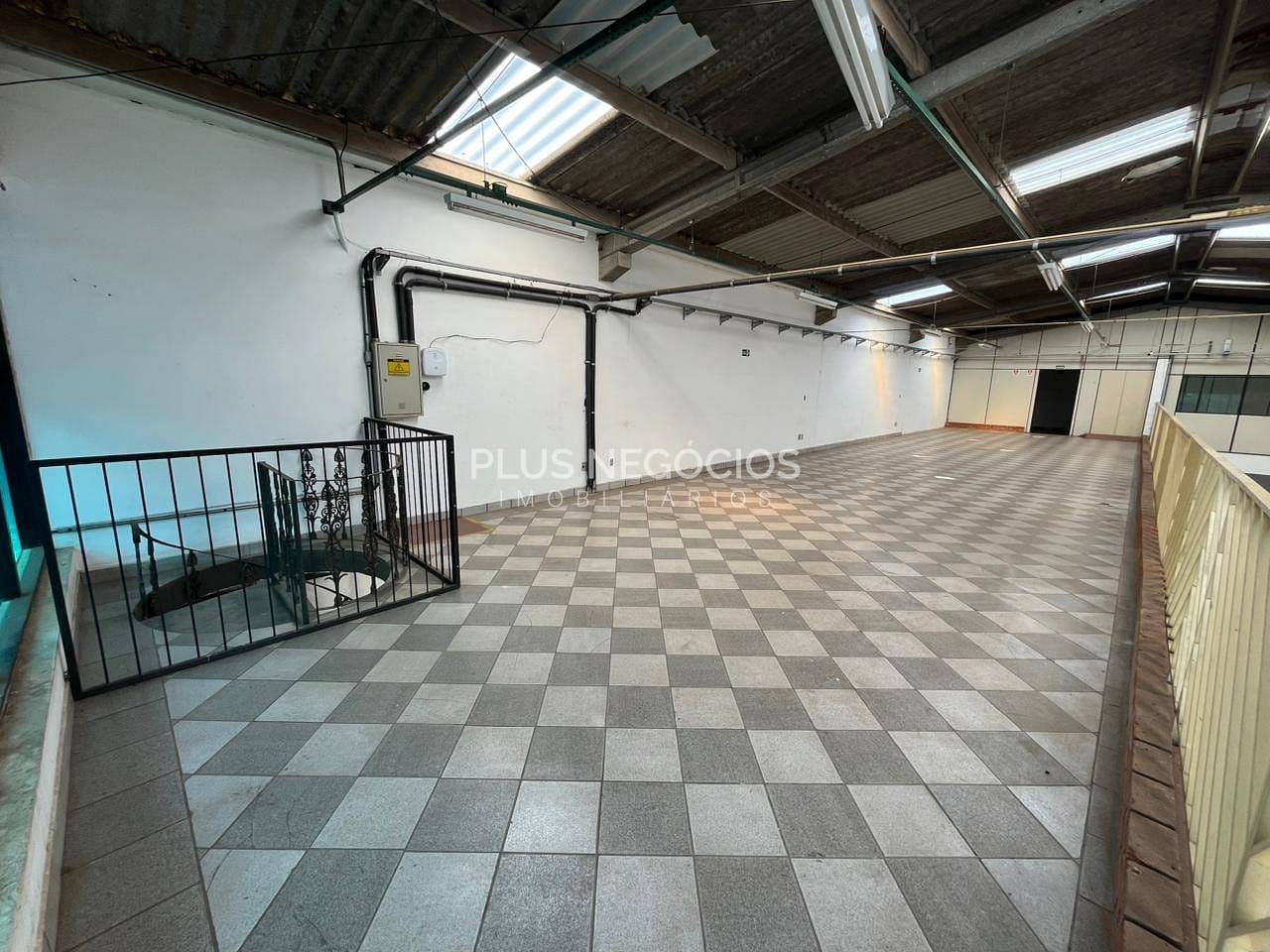 Depósito-Galpão, 750 m² - Foto 35