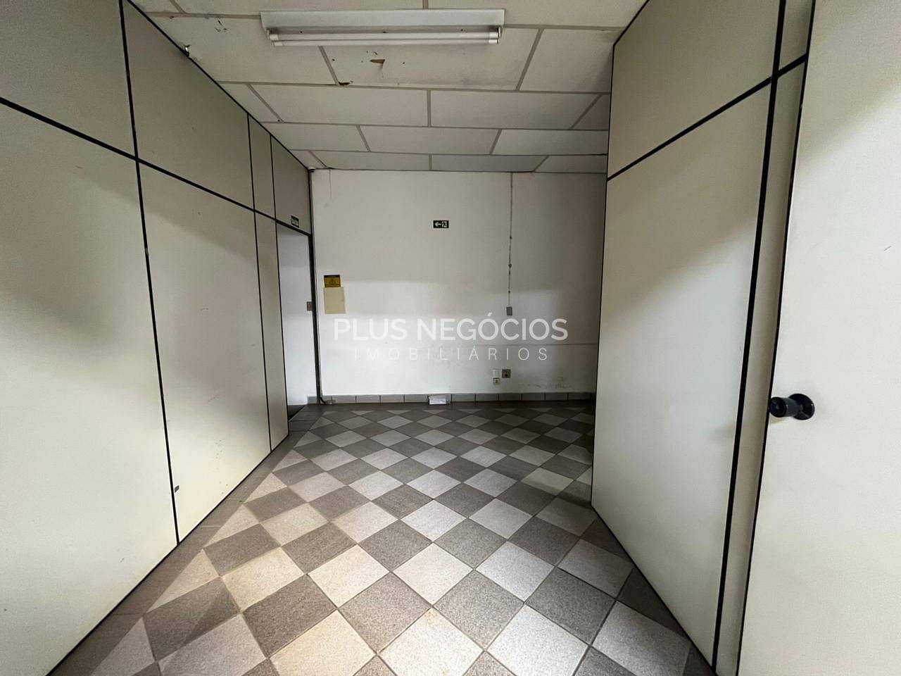 Depósito-Galpão, 750 m² - Foto 28