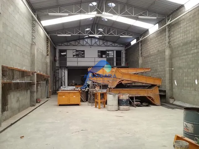 Galpão / Barracão com 500m², à venda, no bairro Chácaras Reunidas em São José dos Campos