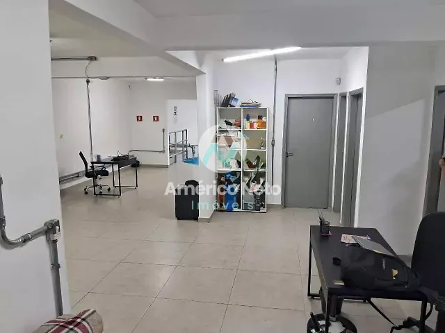 Galpão / Barracão com 1700m², para alugar, no bairro Campestre em Santo André