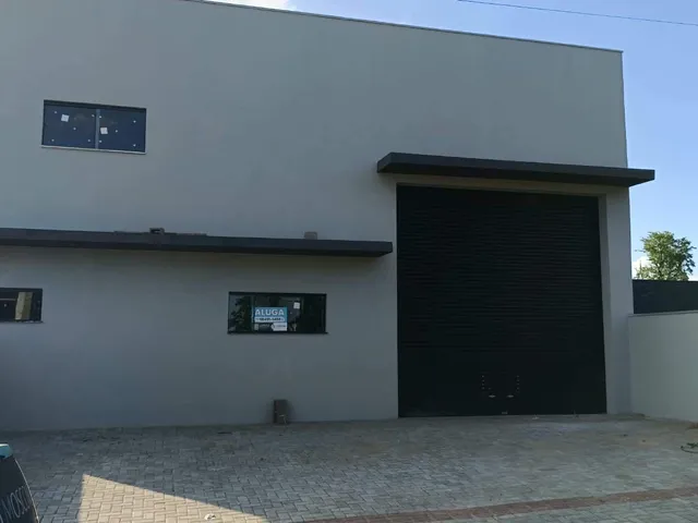 Galpão / Barracão com 300m², para alugar, no bairro Jardim do Café em Cambé