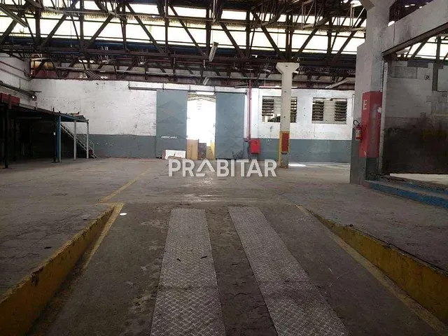 Galpão / Barracão com 5280m², para alugar, no bairro Vila Leopoldina em São Paulo