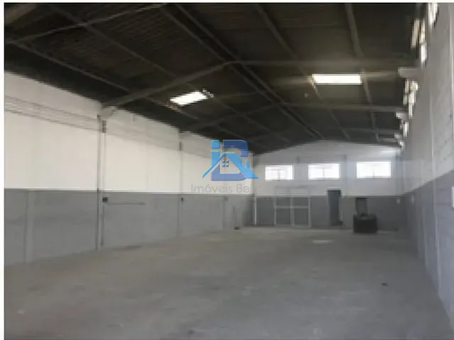 Galpão / Barracão com 500m², para alugar, no bairro Jardim da Luz em Itatiba
