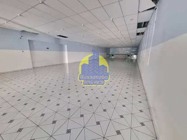 Galpão / Barracão com 400m², para alugar, no bairro km 18 em Osasco
