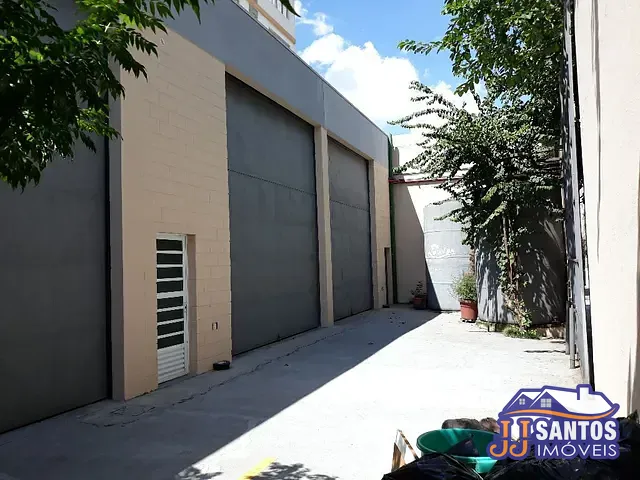 Galpão / Barracão com 1000m², à venda, no bairro Cambuci em São Paulo
