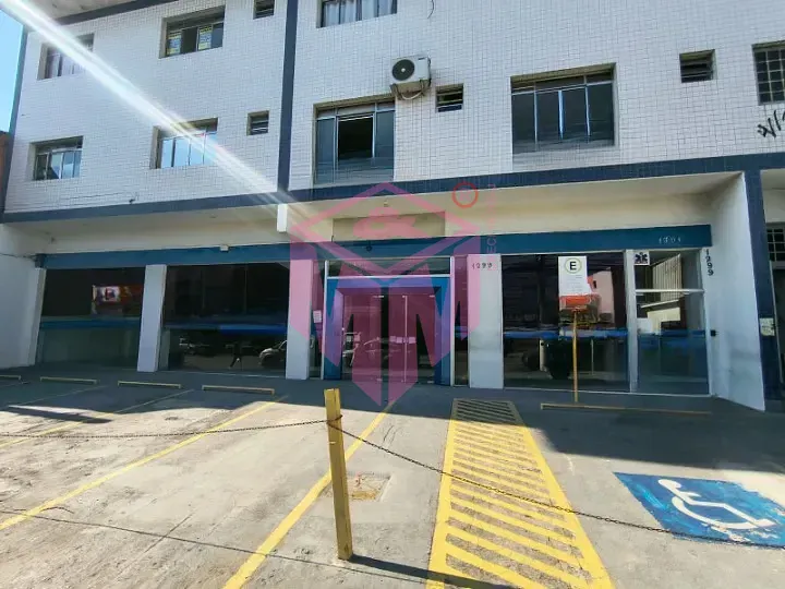 Loja-Salão, 420 m² - Foto 1