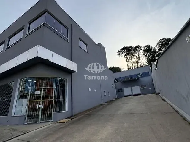 Galpão / Barracão com 800m², para alugar, no bairro Vila Nova em Blumenau