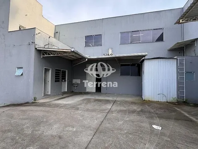 Galpão / Barracão com 800m², para alugar, no bairro Vila Nova em Blumenau
