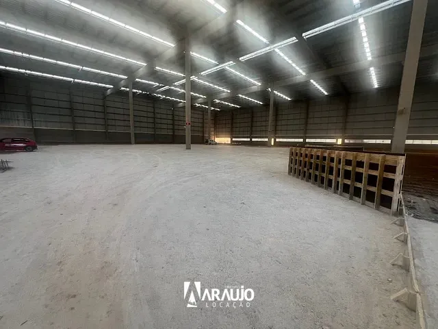 Galpão / Barracão com 6750m², para alugar, no bairro Canhanduba em Itajaí