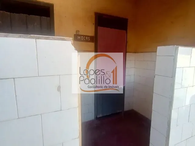 Galpão / Barracão com 1800m², para alugar, no bairro Centro em Atibaia