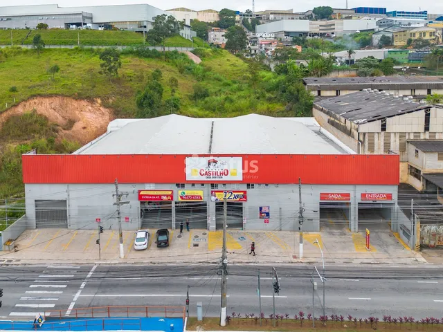 Galpão / Barracão com 3950m², para alugar, no bairro Chácara do Solar I (Fazendinha) em Santana de Parnaíba