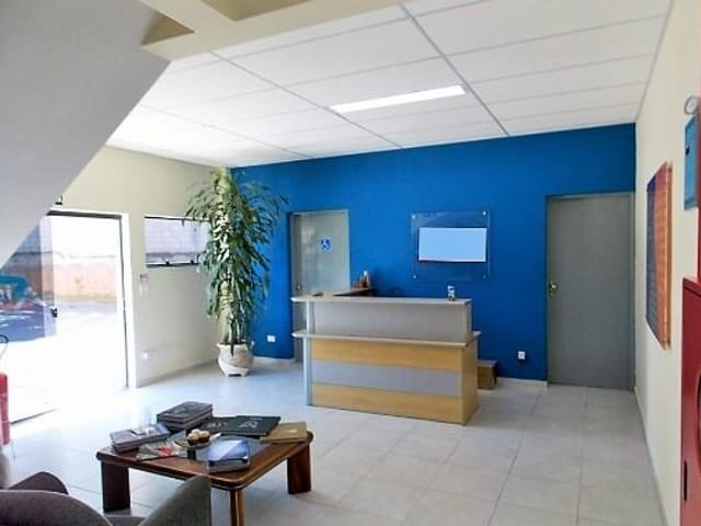 Galpão / Barracão com 2211m², à venda, no bairro Centro Empresarial Raposo Tavares em Vargem Grande Paulista
