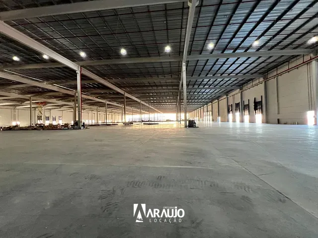 Galpão / Barracão com 15000m², para alugar, no bairro São Roque em Itajaí