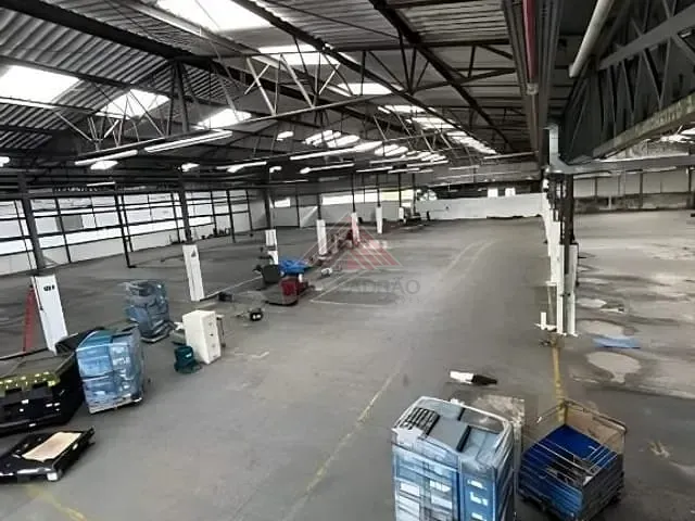 Galpão / Barracão com 5600m², à venda, no bairro Vila Noêmia em Mauá