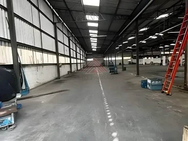 Galpão / Barracão com 5600m², à venda, no bairro Vila Noêmia em Mauá