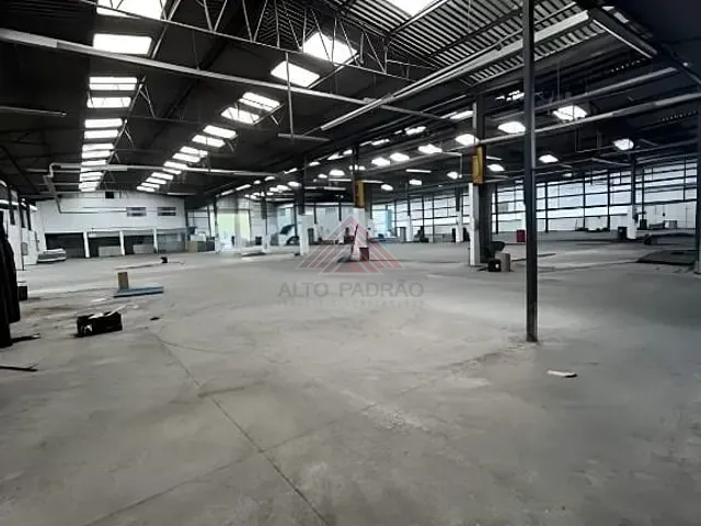 Galpão / Barracão com 5600m², à venda, no bairro Vila Noêmia em Mauá
