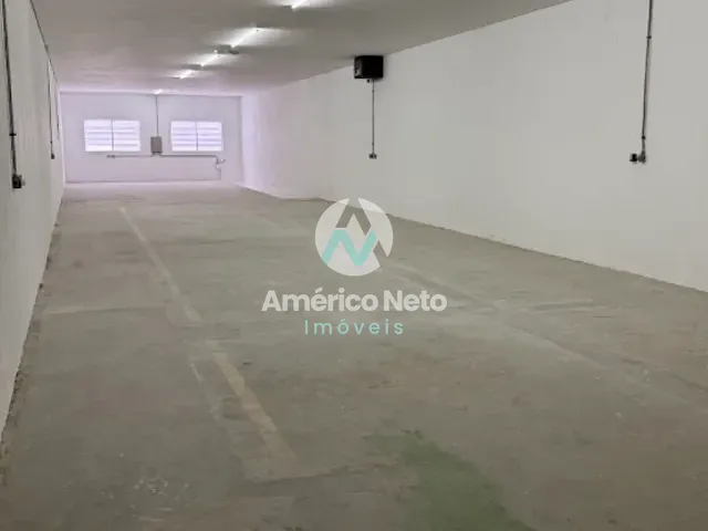 Galpão / Barracão para alugar, no bairro Cerâmica em São Caetano do Sul