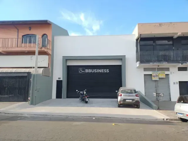 Galpão / Barracão com 250m², para alugar, no bairro Jardim Bom Retiro (Nova Veneza) em Sumaré