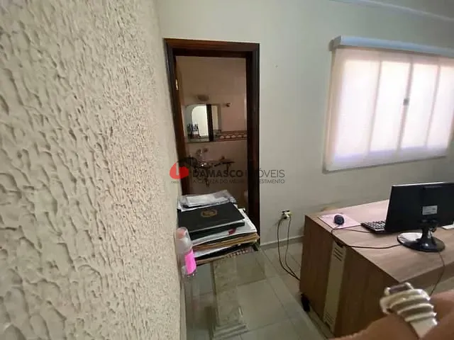 Galpão / Barracão para alugar, no bairro Cerâmica em São Caetano do Sul