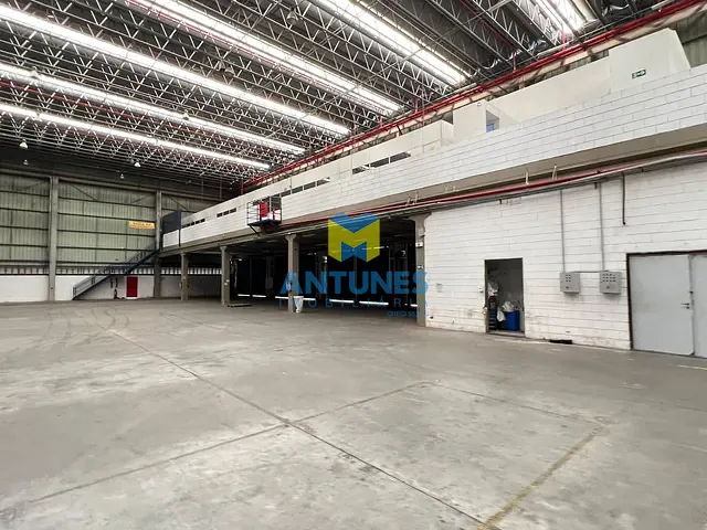 Galpão / Barracão com 4351m², para alugar, no bairro Prazeres em Jaboatão dos Guararapes