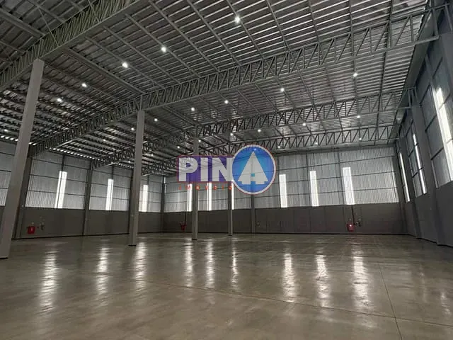 Galpão / Barracão com 4903m², para alugar, no bairro Chácaras São Pedro em Aparecida de Goiânia