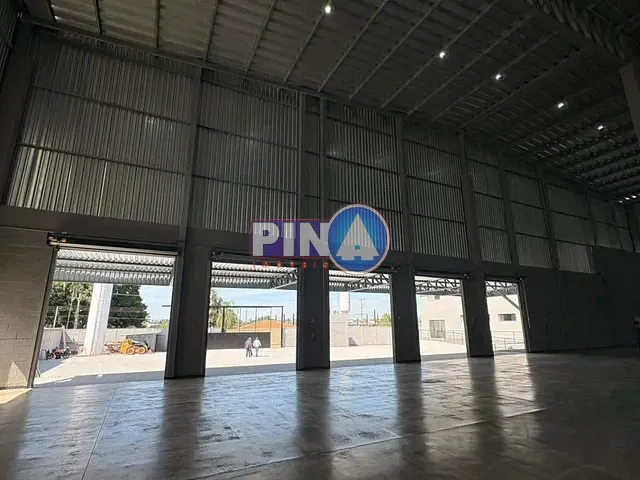 Galpão / Barracão com 4903m², para alugar, no bairro Chácaras São Pedro em Aparecida de Goiânia