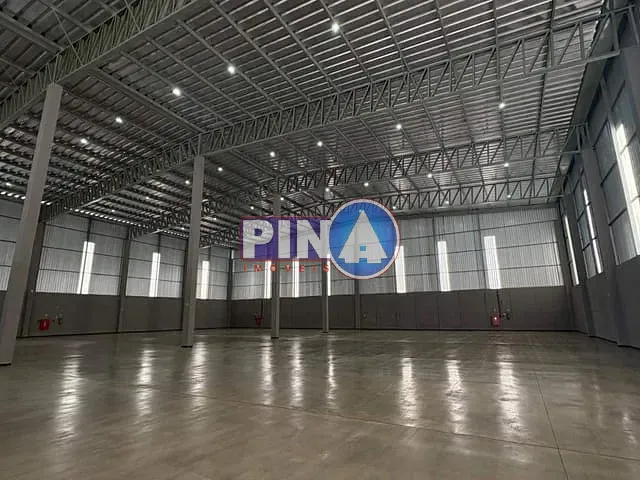Galpão / Barracão com 4903m², para alugar, no bairro Chácaras São Pedro em Aparecida de Goiânia