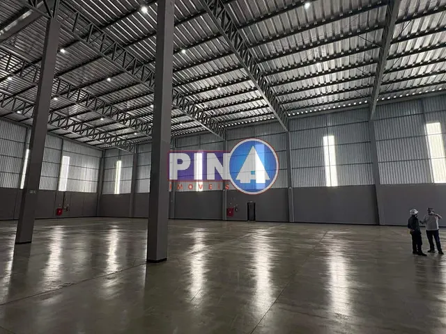 Galpão / Barracão com 4903m², para alugar, no bairro Chácaras São Pedro em Aparecida de Goiânia