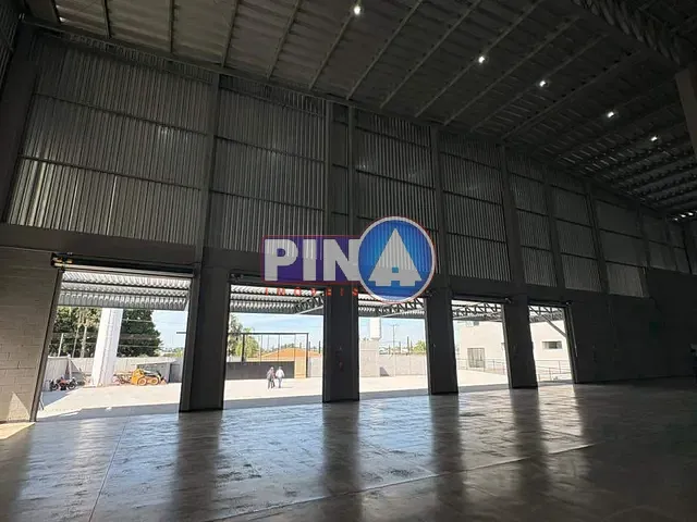 Galpão / Barracão com 4903m², para alugar, no bairro Chácaras São Pedro em Aparecida de Goiânia