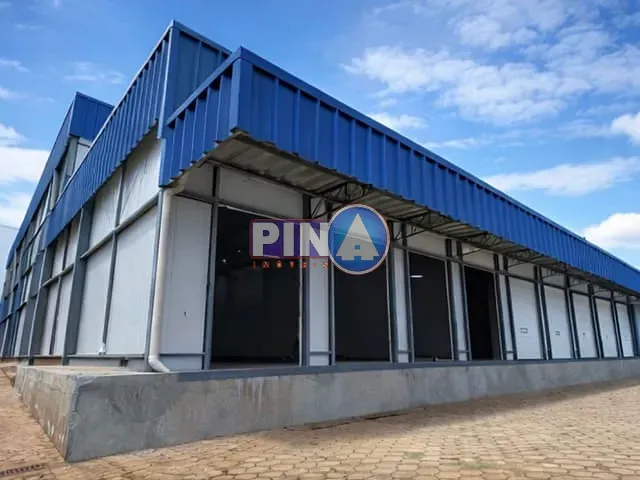 Galpão / Barracão com 1200m², para alugar, no bairro Parque Industrial Vice-Presidente José Alencar - Etapa II em Aparecida de Goiânia
