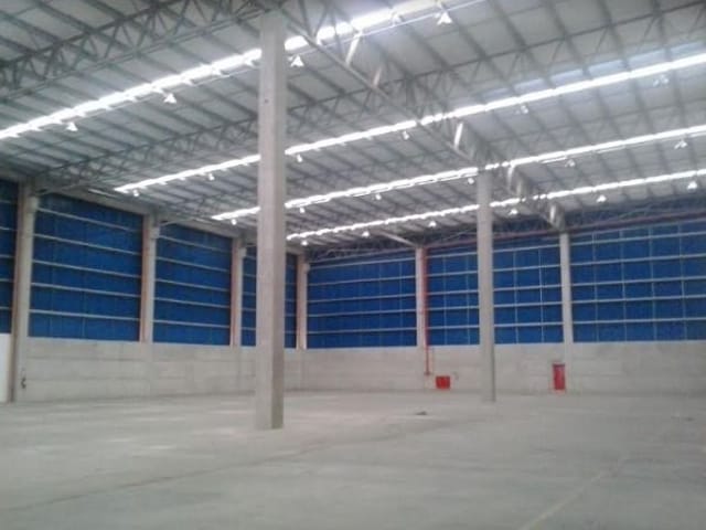 Galpão / Barracão com 6852m², para alugar, no bairro Paraíso (Polvilho) em Cajamar