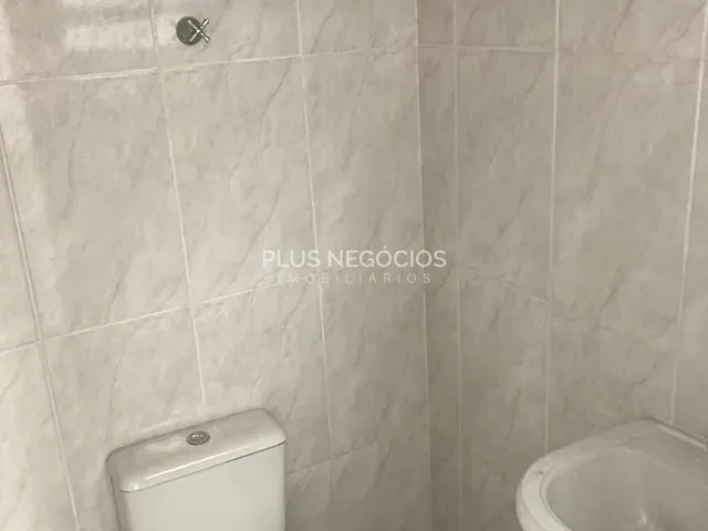 Galpão / Barracão com 110m², para alugar, no bairro Jardim Bertanha em Sorocaba