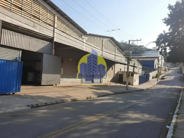 Galpão / Barracão com 4000m², à venda ou para alugar, no bairro Jardim Flórida em Barueri
