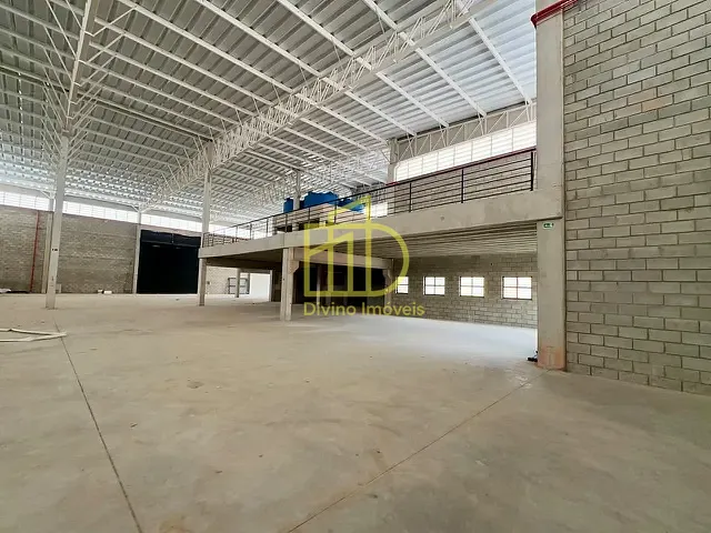 Galpão / Barracão à venda ou para alugar, no bairro Cajuru do Sul em Sorocaba